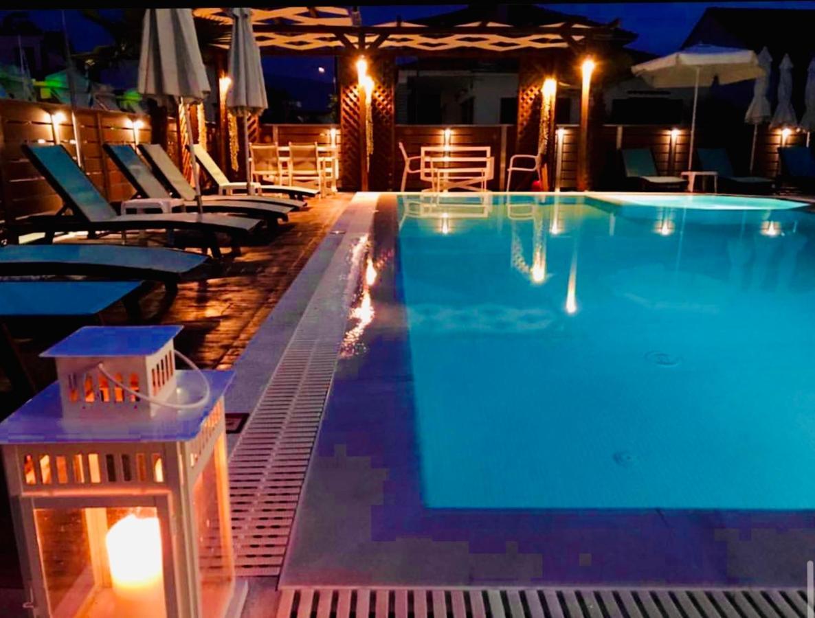 Sea Pearl Luxury Apartments Vrasná 외부 사진